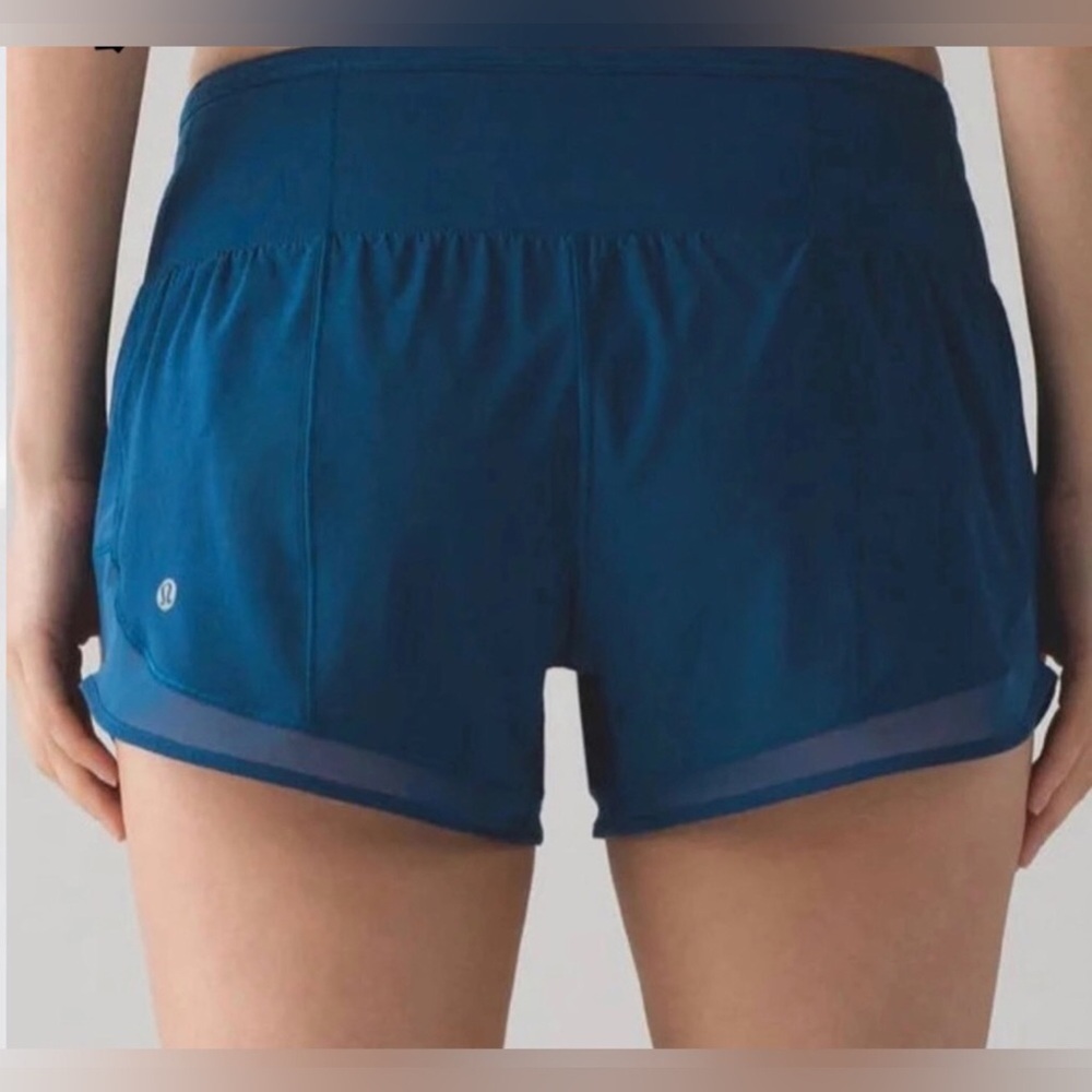 🌼lululemon Mind Over Miles Shorts Size 4 Poseidon 3.5”